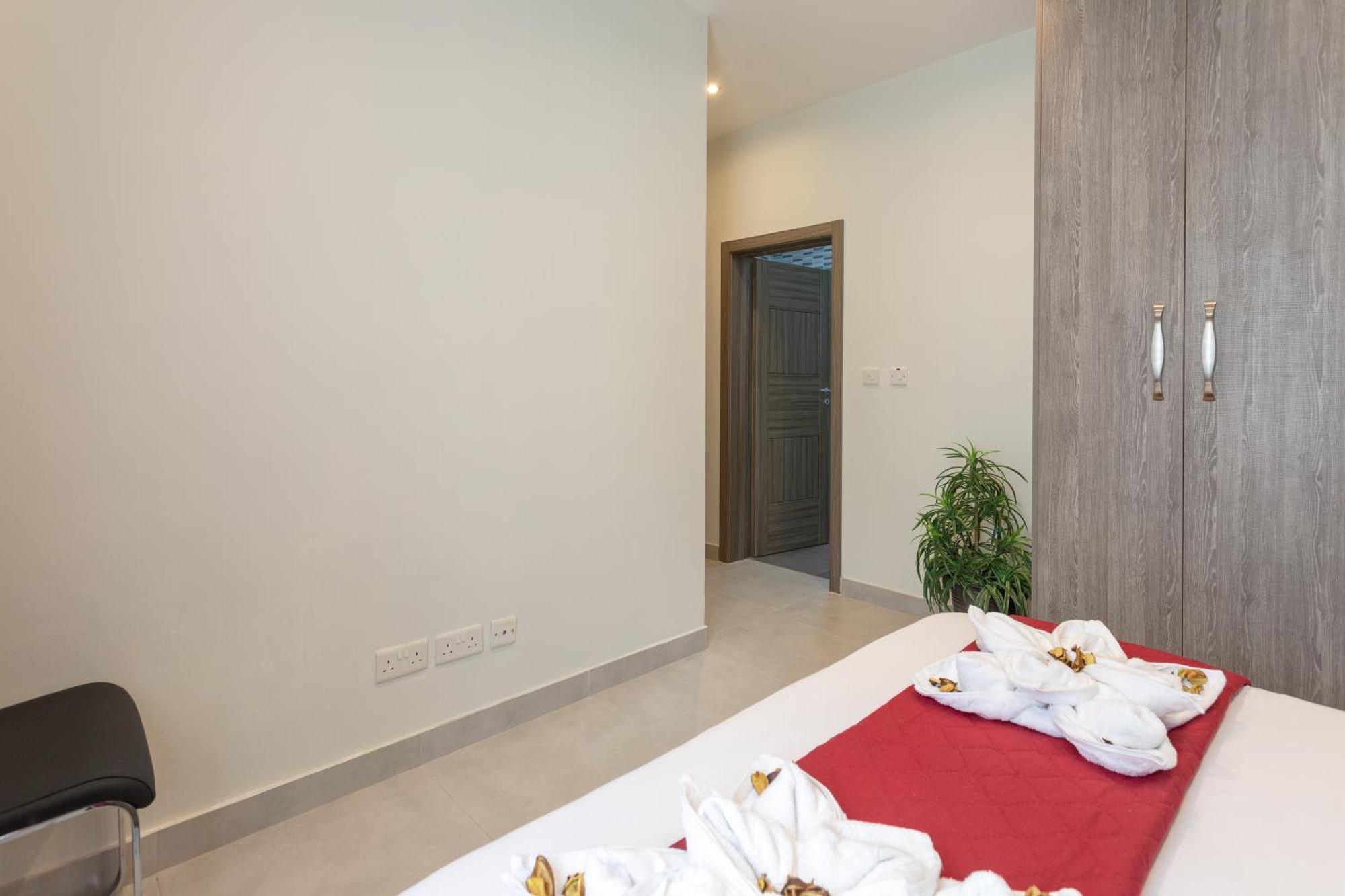 Appartamento Red Rose Marsalforn Esterno foto